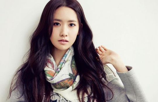 亚洲美女林允儿被爆全身整容 肚脐眼也一起整形了
