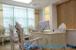 �㶫����ҽԺ���������޸�����ҽ���칫��