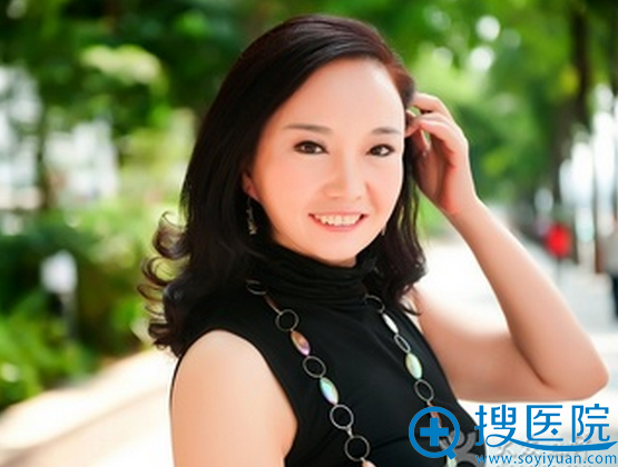 党小平 美容科主任、主治医师 党小平 党小平 美容科主任、主治医师 党小平