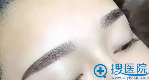 好看的眉毛,从眉头到眉尾,呈现一种淡-浓-淡的渐变效果 好看的眉毛,从眉头到眉尾,呈现一种淡-浓-淡的渐变效果