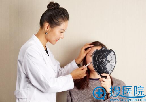 李依洁为爱美者设计整形方案 李依洁为爱美者设计整形方案
