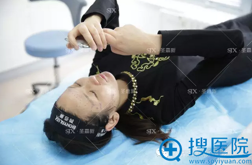 术前自拍 术前自拍