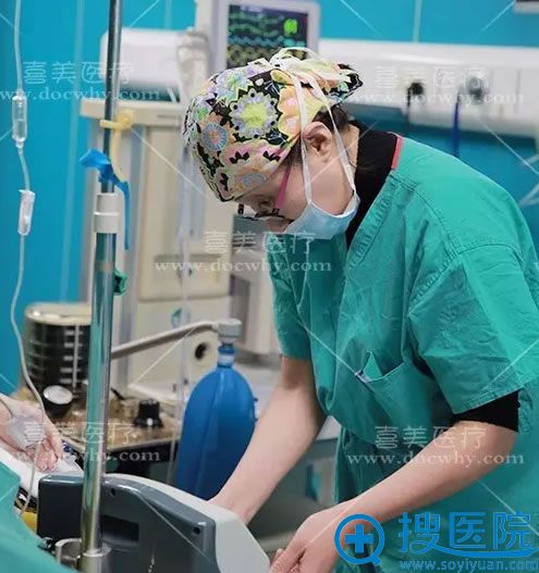 手术全程,专业麻醉医生监控手术情况 手术全程,专业麻醉医生监控手术情况