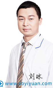 深圳鹏程刘冰隆鼻案例 毕业季价格表假体隆鼻2800元