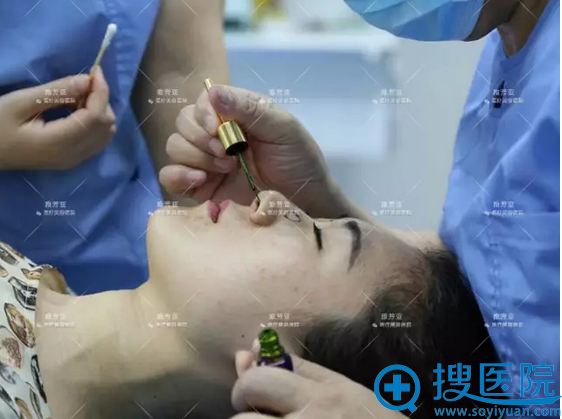 开始隆鼻前的画线设计 开始隆鼻前的画线设计