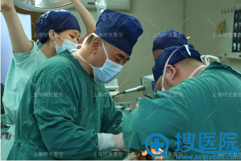 上海时光何晋龙磨骨现场图 上海时光何晋龙磨骨现场图