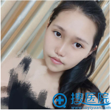 ���Ϻ��ں�ױ����ҽԺ�����¡�ǰ���һ����Ч��ͼ