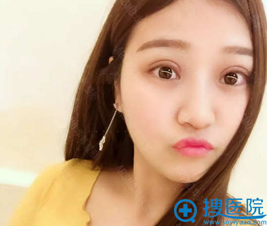 �������ڳ�ɳ������������˫��Ƥ���ܵ�����