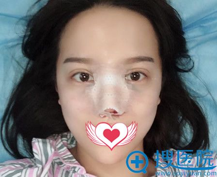 �½���³ľ�뻪�����α��ۺ�¡�������1����Ƭ
