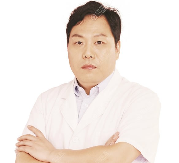 洛华华美隆鼻医生宋俊岭院长 洛华华美隆鼻医生宋俊岭院长