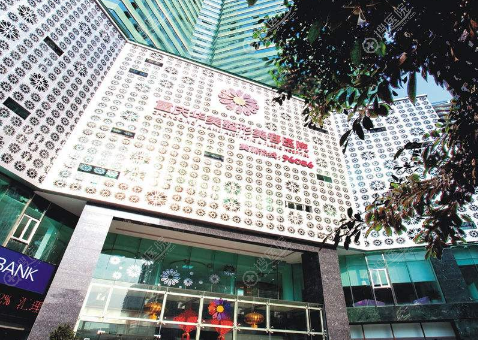 重庆华美和爱思特哪个好?潘宝华高伟磨骨案例和整形价格来揭晓