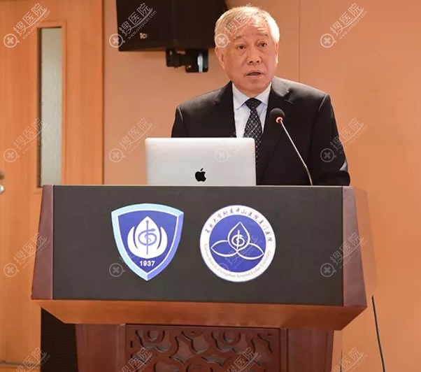 祁佐良教授发表演讲 祁佐良教授发表演讲