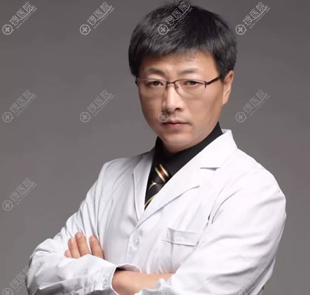 北京柏丽整形李劲良院长面诊 北京柏丽整形李劲良院长面诊