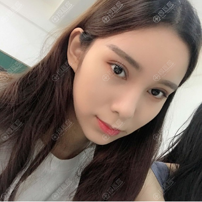 ���ݸ�������˫��Ƥ��ô��