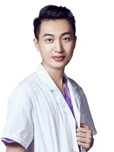北京俏中关王彦驰医生擅长各种隆鼻手术 北京俏中关王彦驰医生擅长各种隆鼻手术