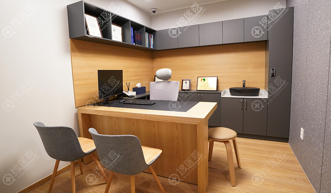 �n��I contact�����tԺ���V�᣿