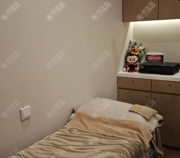 �n��Dr.elaserƤ�w�����N��