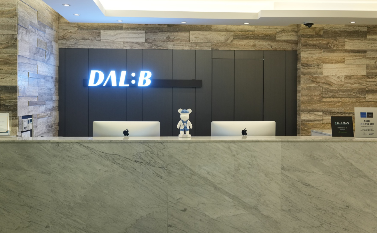 �n�� Dal:B�������ǰ̨