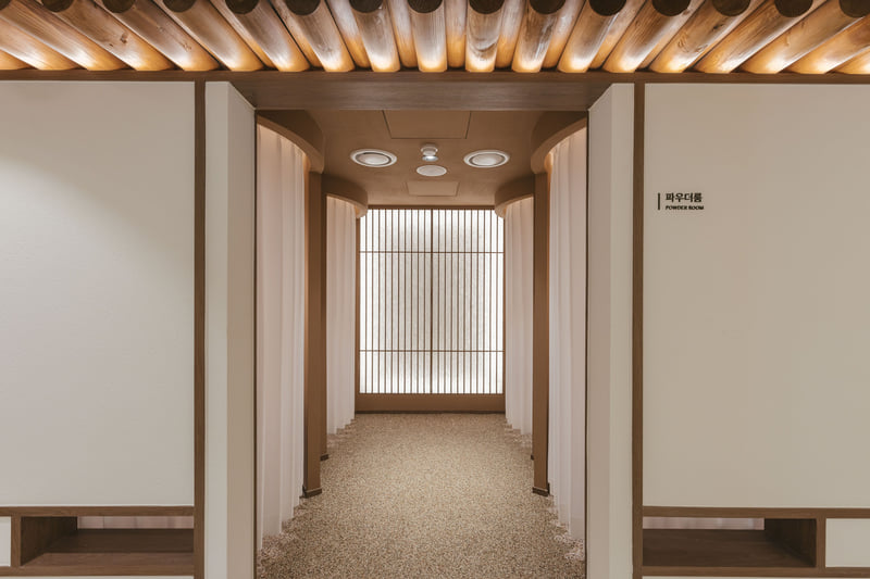三、明洞 Reberry Clinic 價格透明解析與其他項目參考