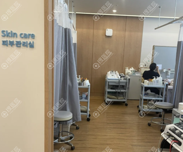 �n�������tԺLIZON Clinic �������Lʲ�N