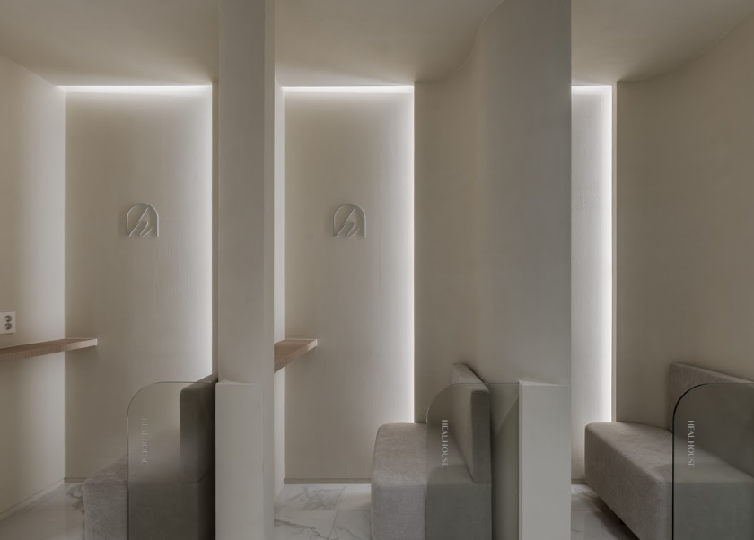 Heal House�r�����