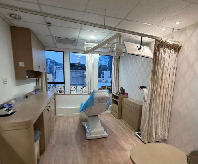 �����˼RISE Clinic���ܷƶ���Ǯ������ʿʵ�ⱨ�۴�3980��5880Ԫ�����ѡ